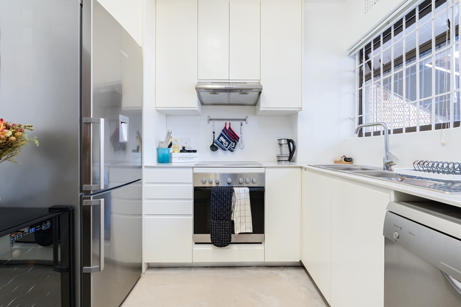 2 Bedroom Property for Sale in Three Anchor Bay Western Cape